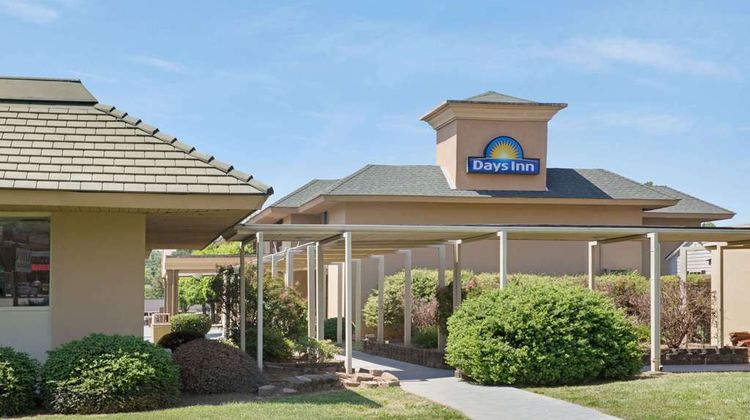 Days Inn Charlotte/Woodlawn Exterior