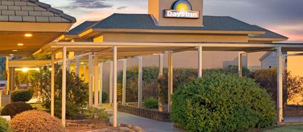 Days Inn Charlotte/Woodlawn Exterior