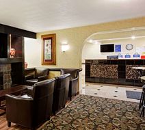 Days Inn Charlotte/Woodlawn Lobby