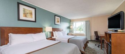 Ramada Vineland Room