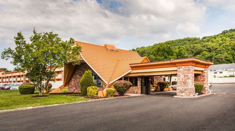 Howard Johnson Express North Plainfield Exterior