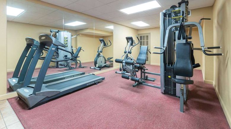 <b>Ramada Downtown Hotel & Conv Ctr Health</b>. Images powered by <a href="https://iceportal.shijigroup.com/" title="IcePortal" target="_blank">IcePortal</a>.