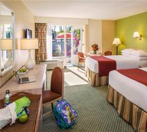 Howard Johnson Anaheim Hotel Room