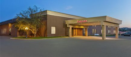 Ramada Fredericton Exterior
