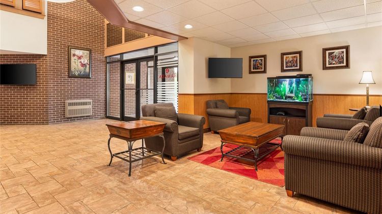 Ramada Fredericton Lobby