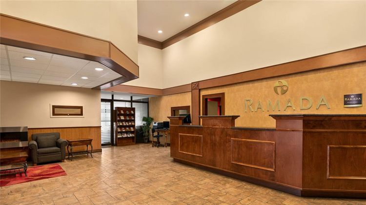 Ramada Fredericton Lobby
