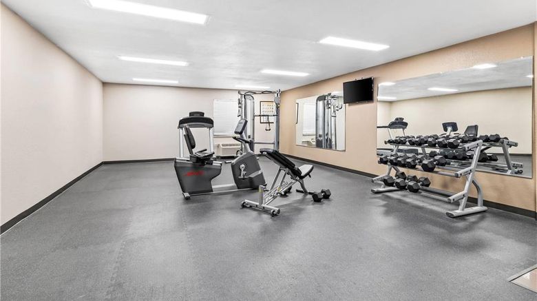 <b>Baymont Inn & Suites Port Arthur Health</b>. Images powered by <a href="https://iceportal.shijigroup.com/" title="IcePortal" target="_blank">IcePortal</a>.