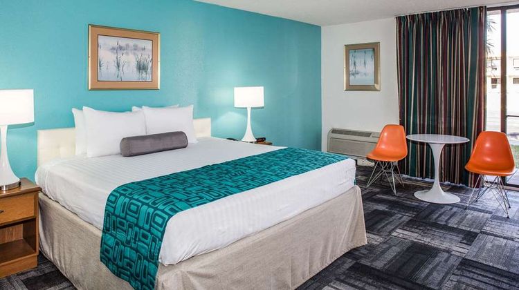 Howard Johnson Inn Winter Haven Room