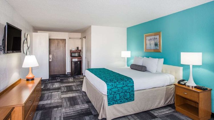 Howard Johnson Inn Winter Haven Room