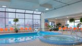 Howard Johnson Hotel By The Falls Pool