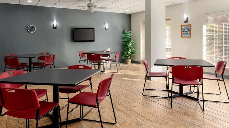 Days Inn Lawton Restaurant