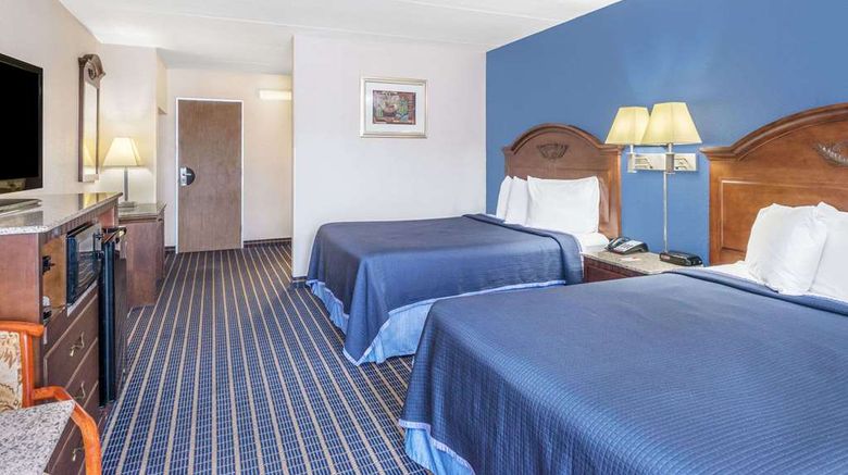 <b>Howard Johnson Inn Bangor Room</b>. Images powered by <a href="https://iceportal.shijigroup.com/" title="IcePortal" target="_blank">IcePortal</a>.