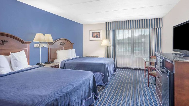 <b>Howard Johnson Inn Bangor Room</b>. Images powered by <a href="https://iceportal.shijigroup.com/" title="IcePortal" target="_blank">IcePortal</a>.