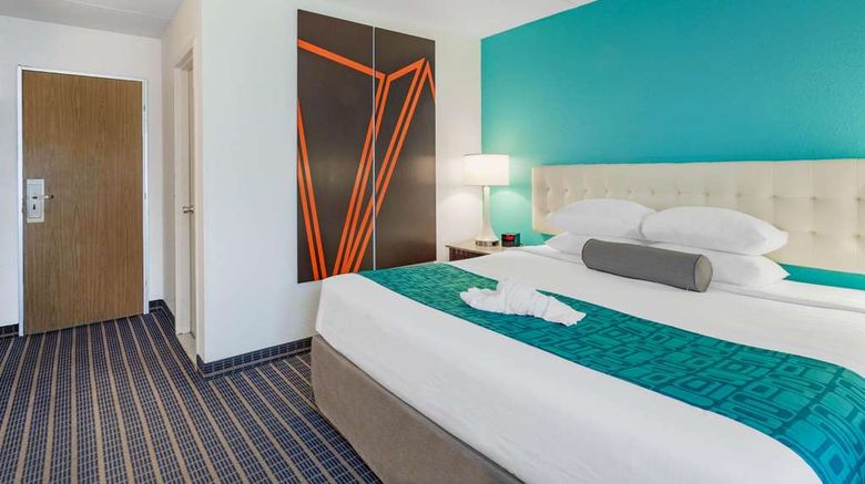 <b>Howard Johnson Inn Bangor Room</b>. Images powered by <a href="https://iceportal.shijigroup.com/" title="IcePortal" target="_blank">IcePortal</a>.