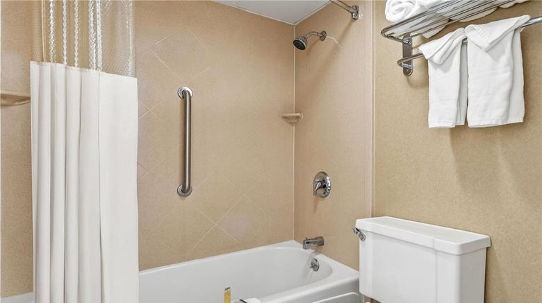 <b>Howard Johnson Inn, Albany Room</b>. Images powered by <a href="https://iceportal.shijigroup.com/" title="IcePortal" target="_blank">IcePortal</a>.