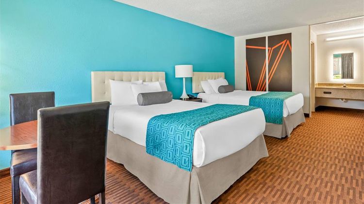 Howard Johnson Inn, Albany Room