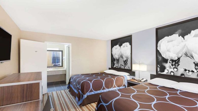 <b>Super 8 Kingsville Room</b>. Images powered by <a href="https://iceportal.shijigroup.com/" title="IcePortal" target="_blank">IcePortal</a>.
