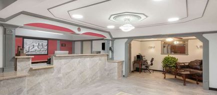 Super 8 Kingsville Lobby