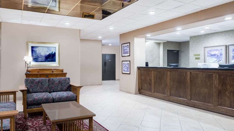 Ramada Watertown Lobby