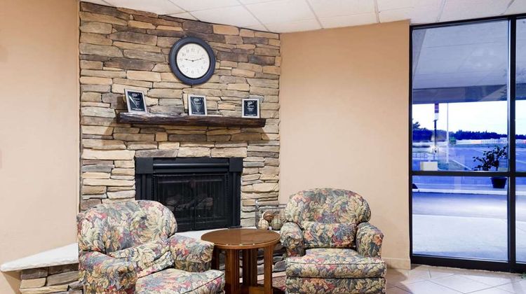 Ramada Watertown Lobby