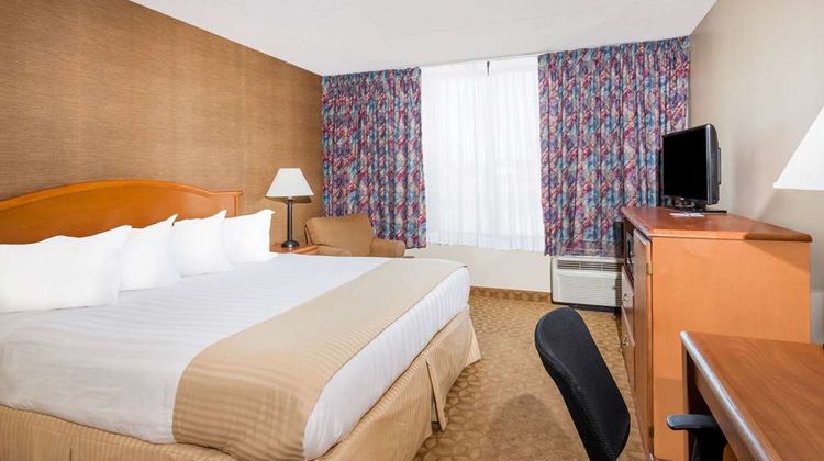 Ramada Watertown Suite