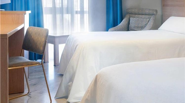 Hotel Puertollano Room