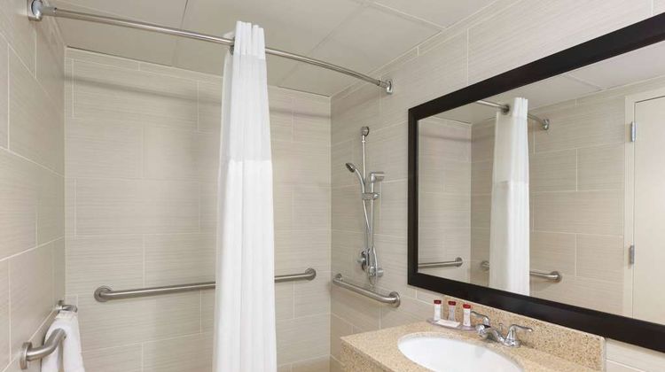 Ramada Rochelle Park Near Paramus Room
