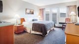 <b>Super 8 Castlegar Room</b>. Images powered by <a href="https://iceportal.shijigroup.com/" title="IcePortal" target="_blank">IcePortal</a>.