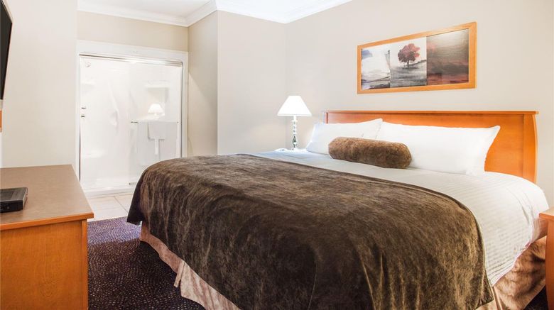 <b>Super 8 Castlegar Suite</b>. Images powered by <a href="https://iceportal.shijigroup.com/" title="IcePortal" target="_blank">IcePortal</a>.