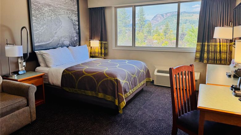 <b>Super 8 Castlegar Room</b>. Images powered by <a href="https://iceportal.shijigroup.com/" title="IcePortal" target="_blank">IcePortal</a>.