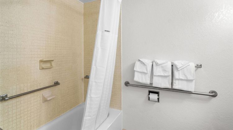 Howard Johnson Inn - Vero Beach Room