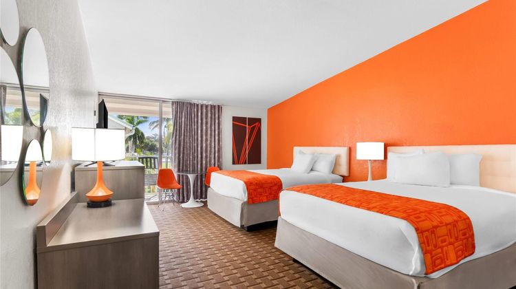 Howard Johnson Inn - Vero Beach Room