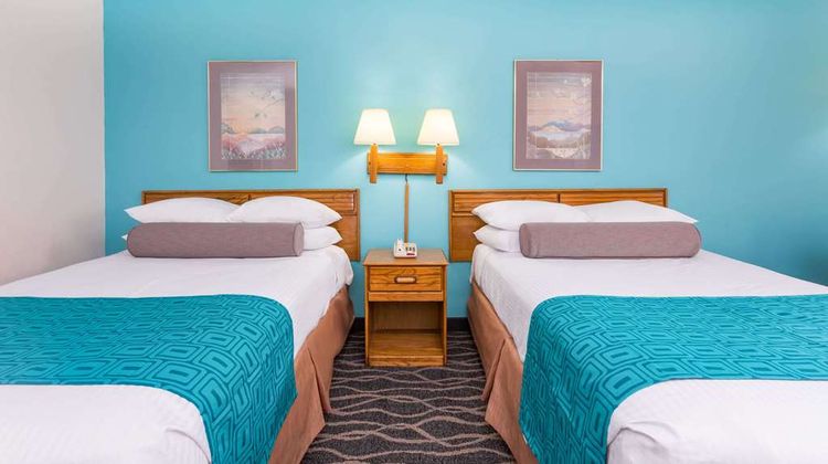 Howard Johnson Inn Commerce Room