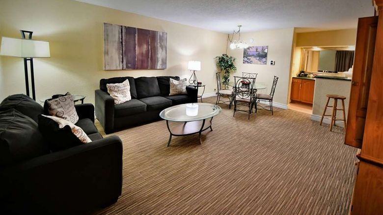 <b>Ramada Hotel & Conference Center Suite</b>. Images powered by <a href="https://iceportal.shijigroup.com/" title="IcePortal" target="_blank">IcePortal</a>.