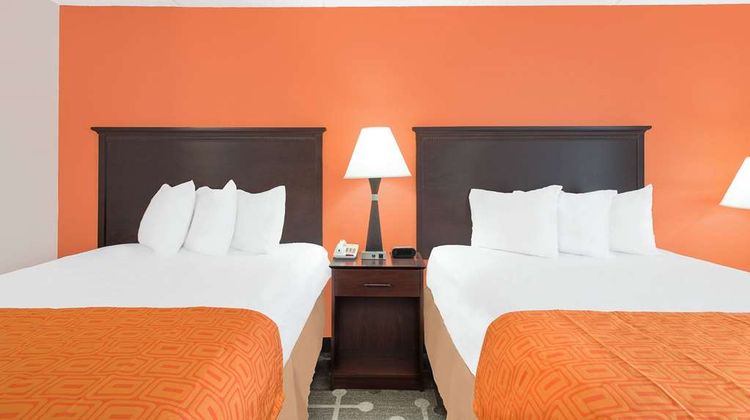 Howard Johnson Inn Saugerties Room
