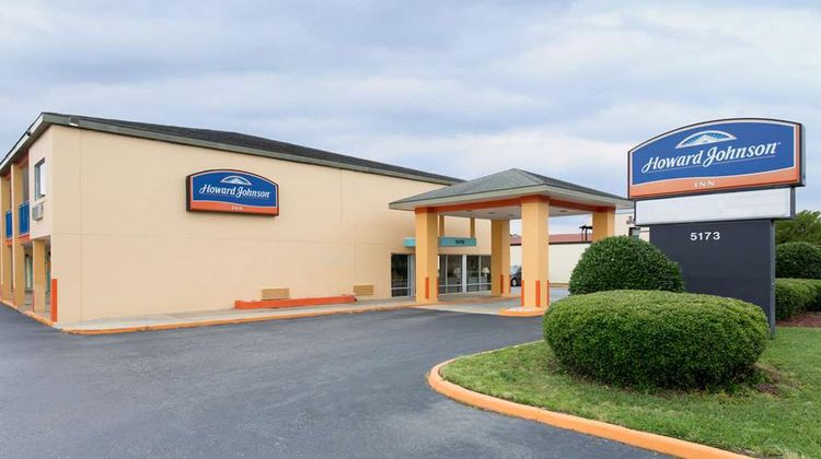 Howard Johnson Inn Virginia Beach Exterior