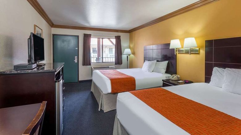 <b>Howard Johnson Norco Room</b>. Images powered by <a href="https://iceportal.shijigroup.com/" title="IcePortal" target="_blank">IcePortal</a>.