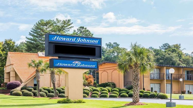 Howard Johnson Inn Athens Exterior