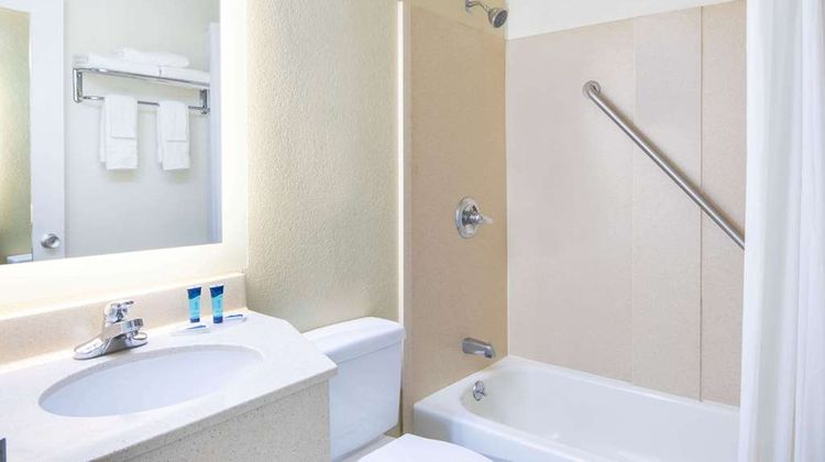Howard Johnson Inn Athens Room