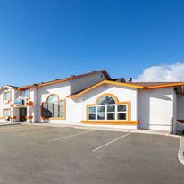 Howard Johnson Express Inn