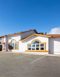Howard Johnson Express Inn