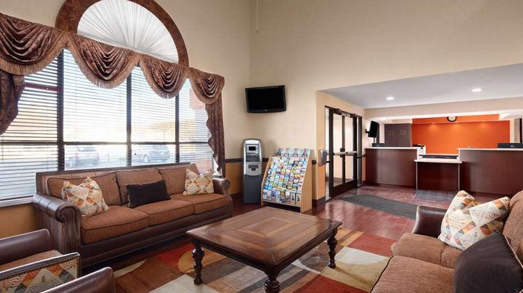 Howard Johnson Express Inn Lobby