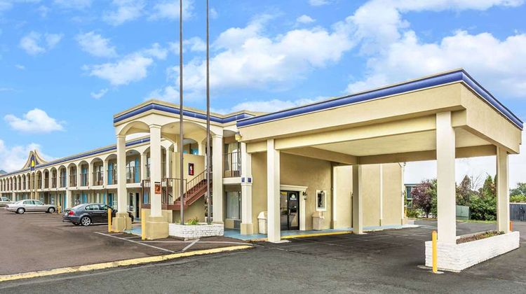 Days Inn Ashland Exterior