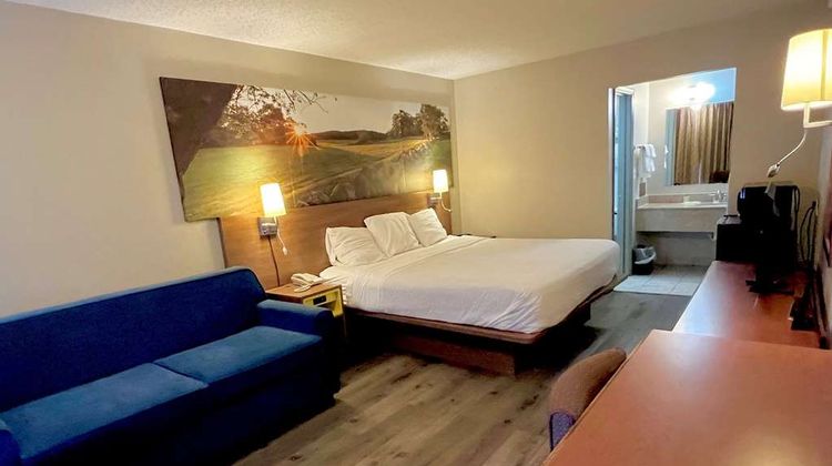 Days Inn Ashland Room