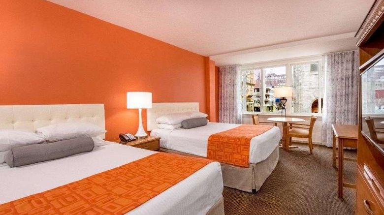 <b>Howard Johnson Inn Atlantic City Room</b>. Images powered by <a href="https://iceportal.shijigroup.com/" title="IcePortal" target="_blank">IcePortal</a>.