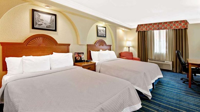 <b>Days Inn San Antonio Airport Room</b>. Images powered by <a href="https://iceportal.shijigroup.com/" title="IcePortal" target="_blank">IcePortal</a>.