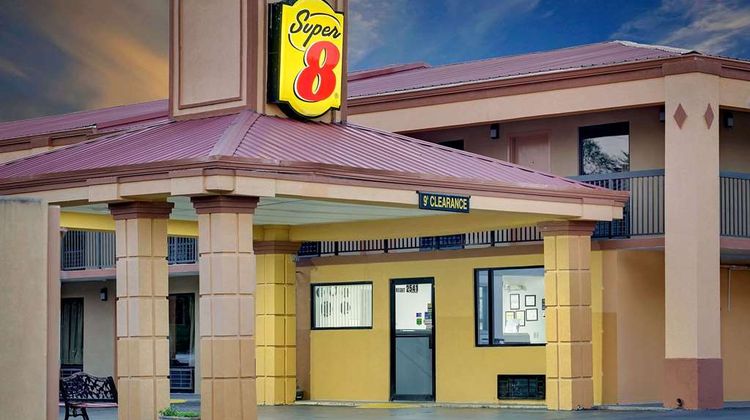 Super 8 Athens Exterior