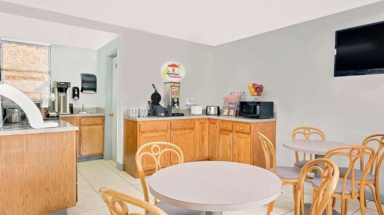 <b>Super 8 Athens Other</b>. Images powered by <a href="https://iceportal.shijigroup.com/" title="IcePortal" target="_blank">IcePortal</a>.