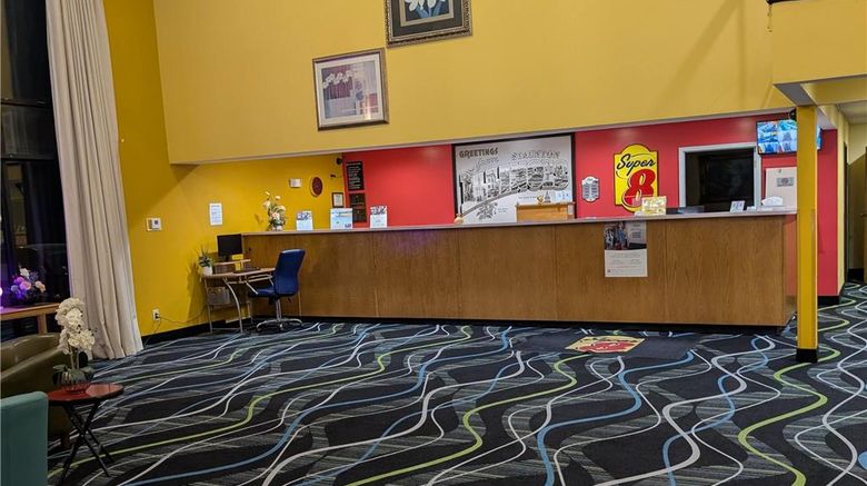 <b>Super 8 Staunton Lobby</b>. Images powered by <a href="https://iceportal.shijigroup.com/" title="IcePortal" target="_blank">IcePortal</a>.