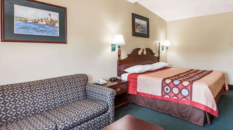 <b>Super 8 West Greenwich/Providence Room</b>. Images powered by <a href="https://iceportal.shijigroup.com/" title="IcePortal" target="_blank">IcePortal</a>.